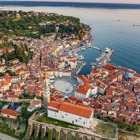 Apartment Seaside Oasis Portoroz